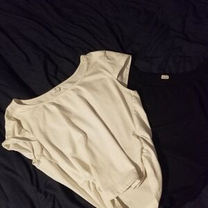 SHEIN Cream and Black Cap Sleeve Relaxed Tee